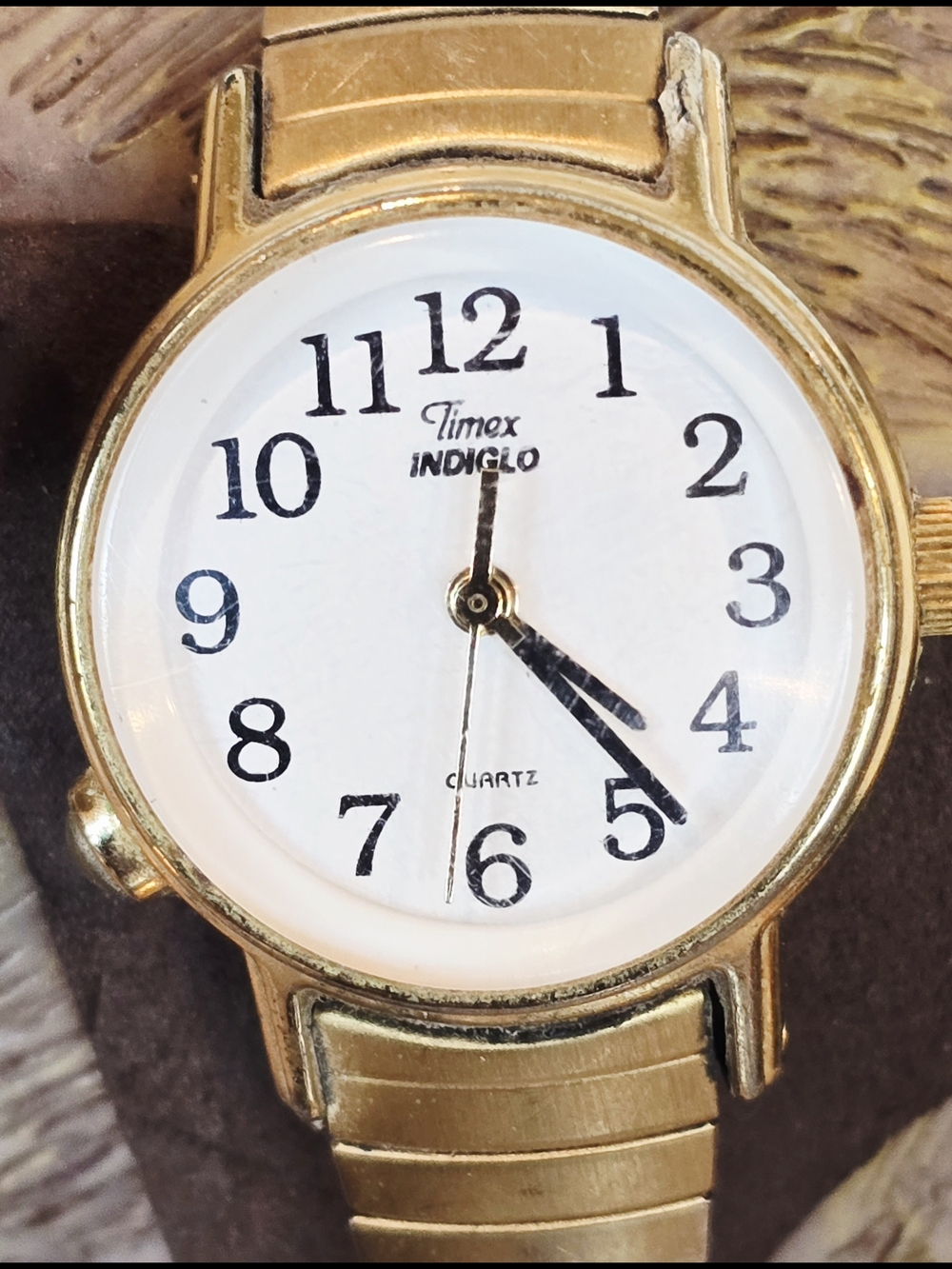 Vintage Timex Indiglo Gold Tone Watch With White Face